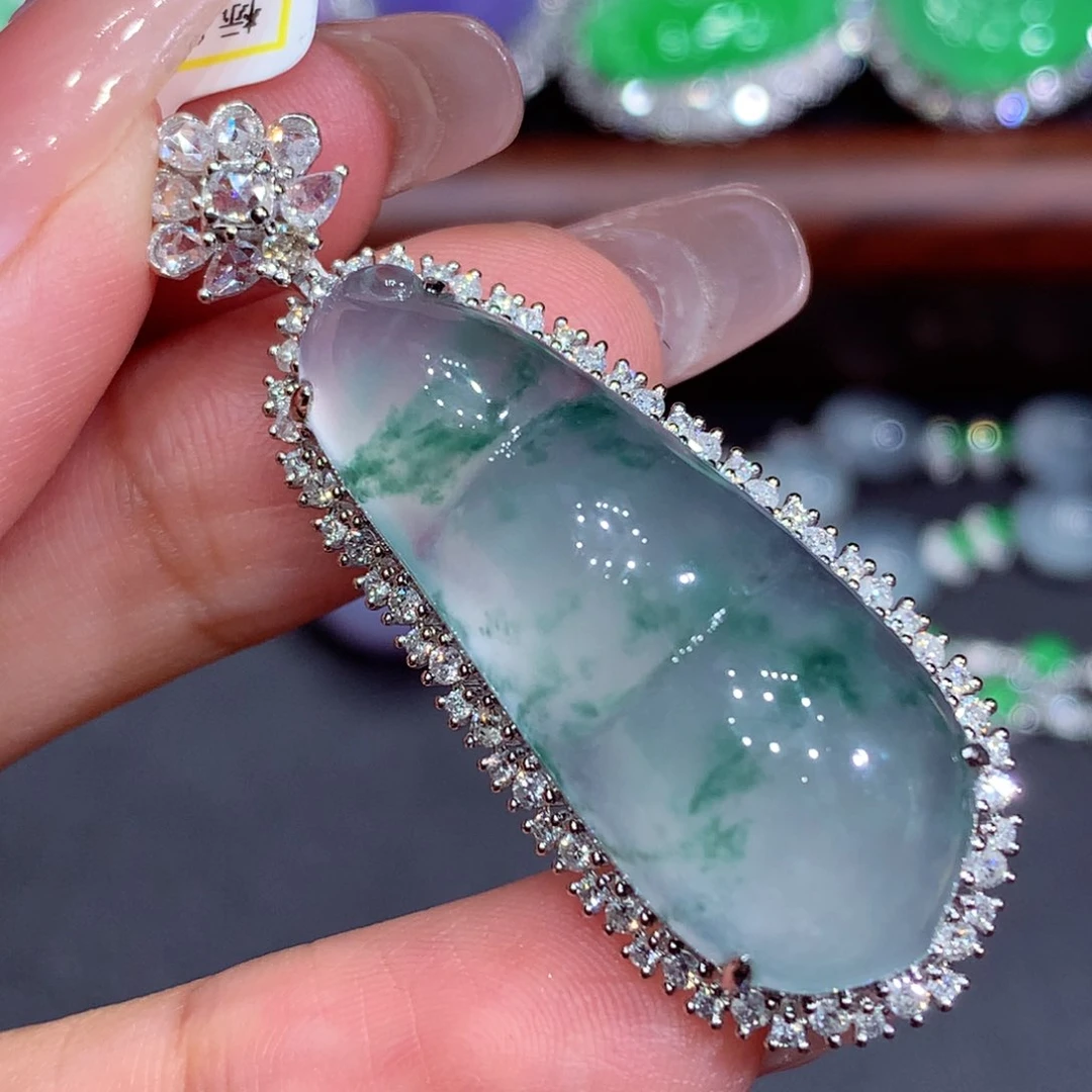 翡翠18K金镶嵌吊坠(不含链)