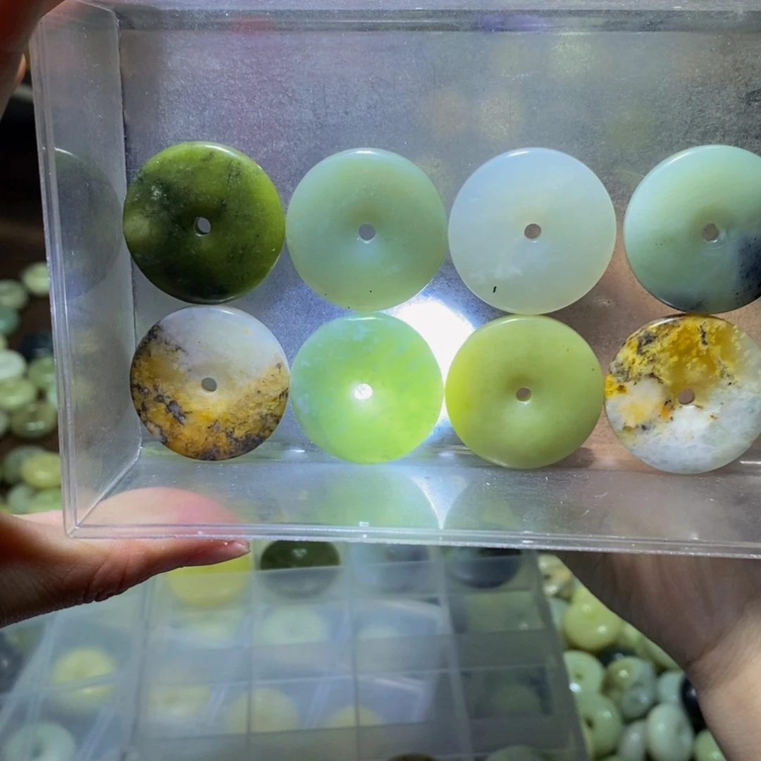 【闪购商品】蛇纹石玉颈饰未镶嵌141