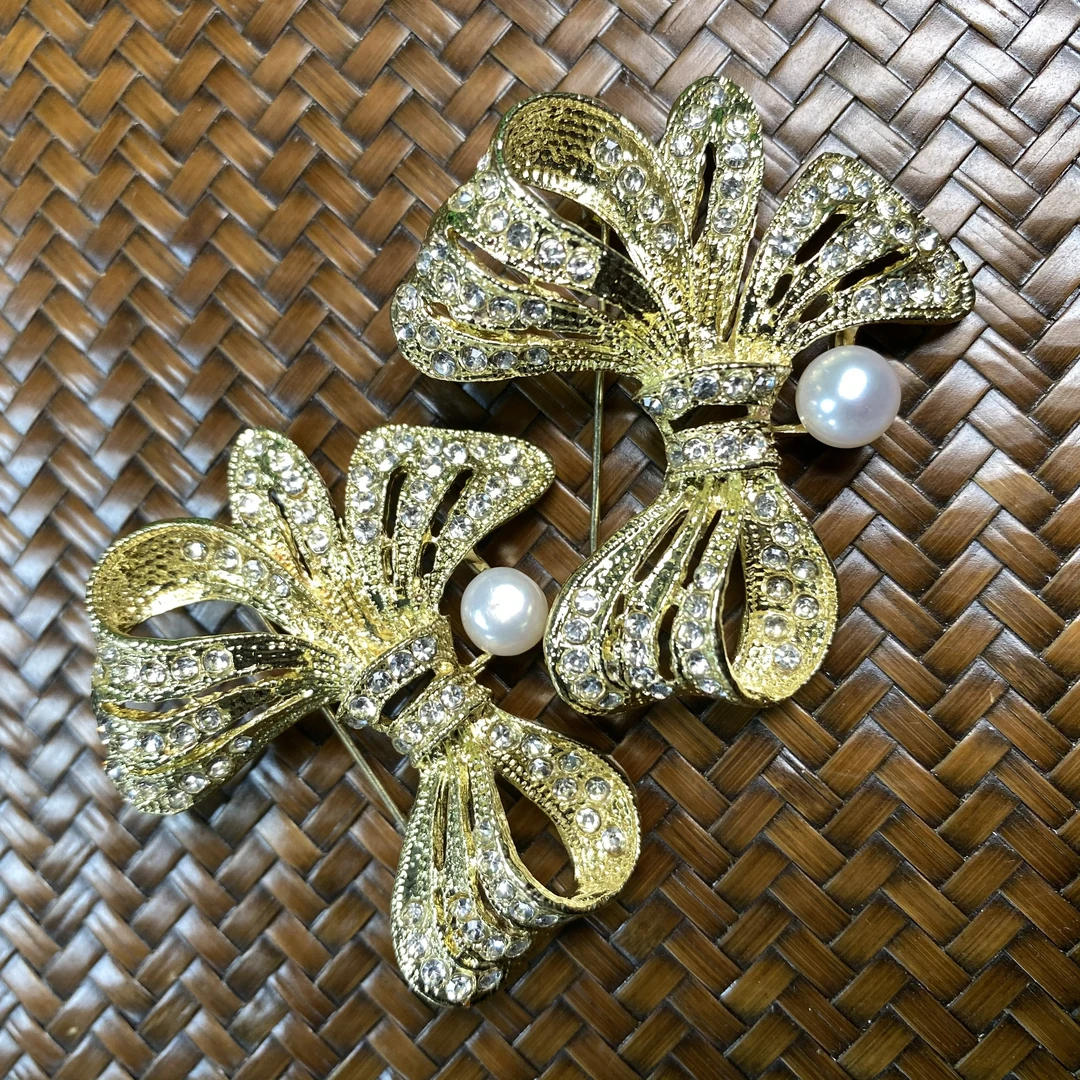 B108 珍珠胸针多样性发一