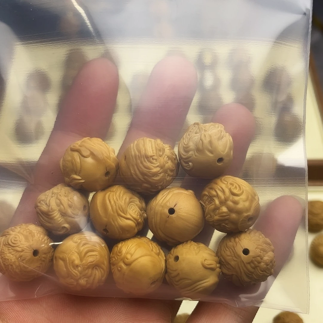 猴头核桃吊坠蛮****生猴头雕刻单颗12颗18