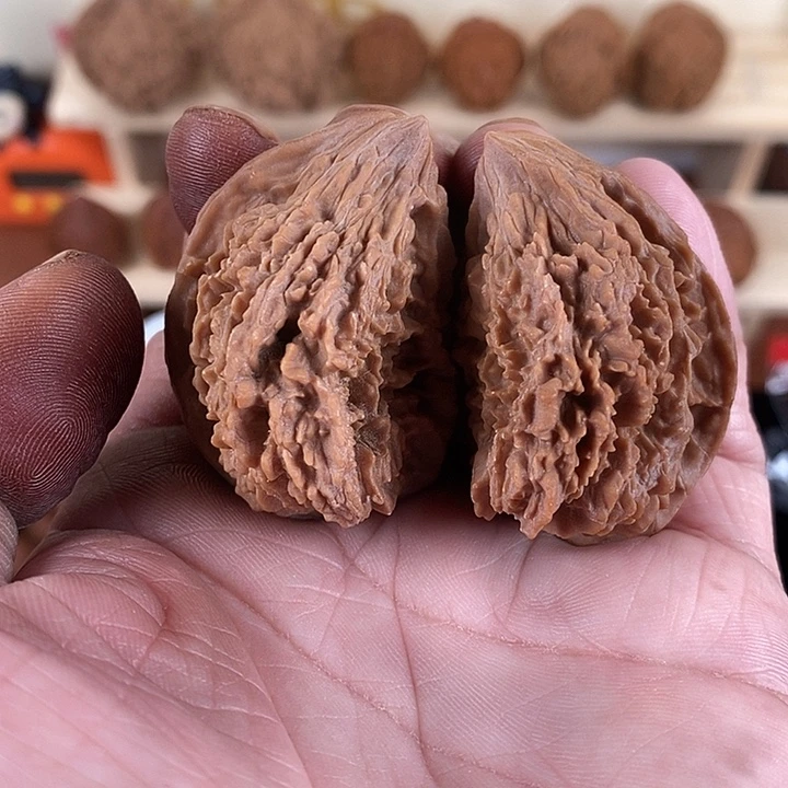 把件桃核满天星半壁江山