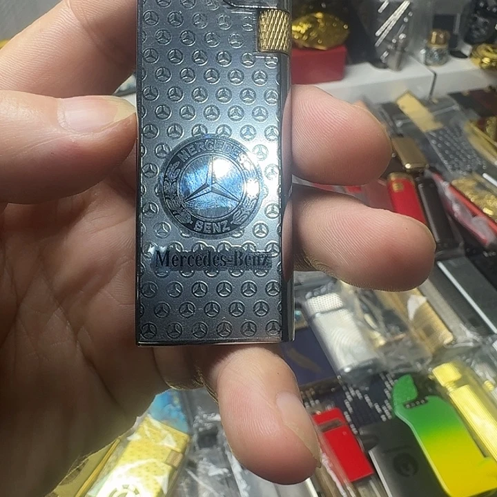 车标银色充气打火机