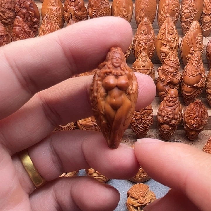 吊坠橄榄核18天使美女