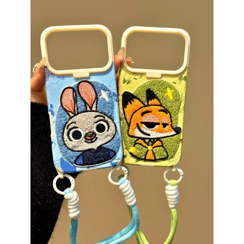 卡通刺绣兔子警官朱迪狐尼克适用于iphone17promax苹果16手机壳15