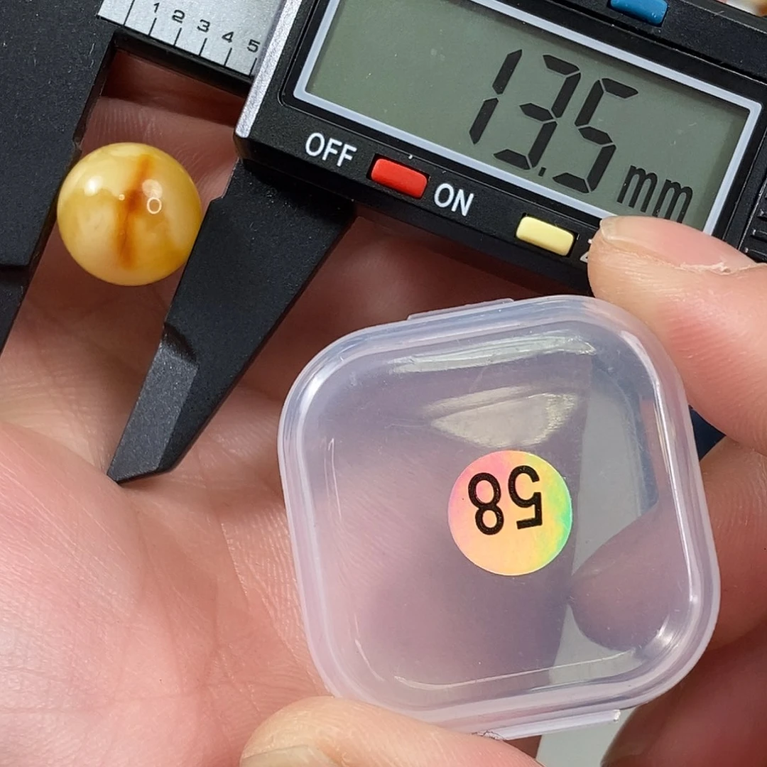 琥珀裸石未镶嵌微瑕