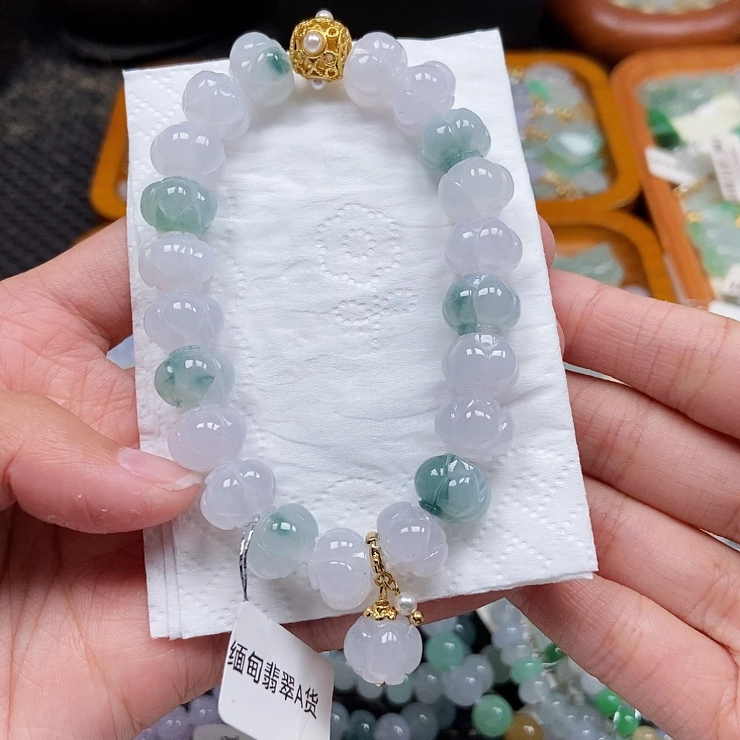 未镶嵌挂件翡翠闪