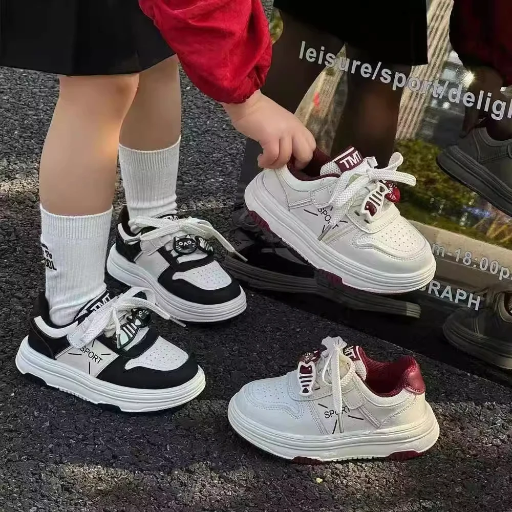 儿童运动鞋真皮软底轻便女童卡通休闲鞋2025春秋季新款鞋子男童