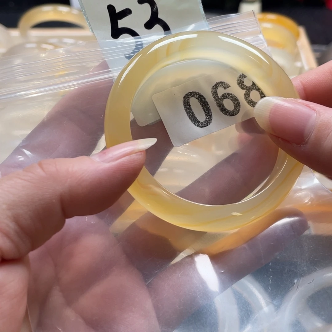 玛瑙/玉髓未镶嵌手镯