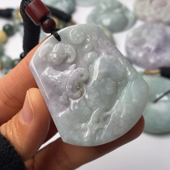 翡翠未镶嵌挂件翡翠