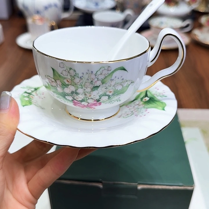 瓷片杯子杯子杯子水杯杯子水杯