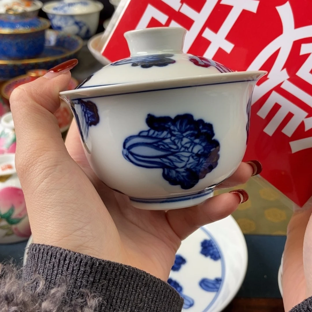 陶瓷艺术家的作品是一种m