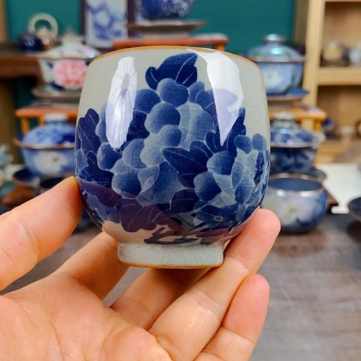 瓷片手工制作工艺精湛等特点