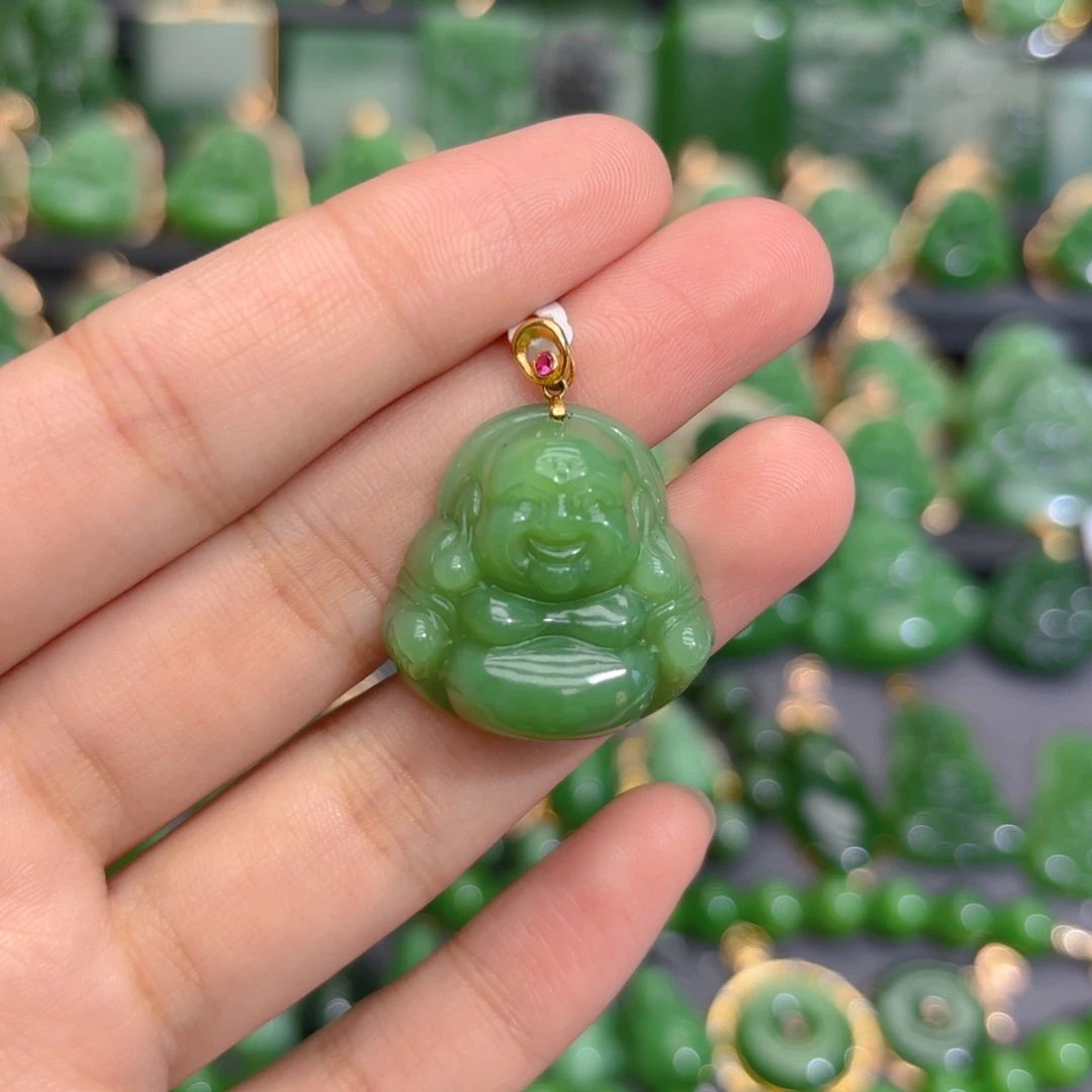 颈饰18K金镶嵌和田玉（碧玉）特价款25m，介意勿拍！