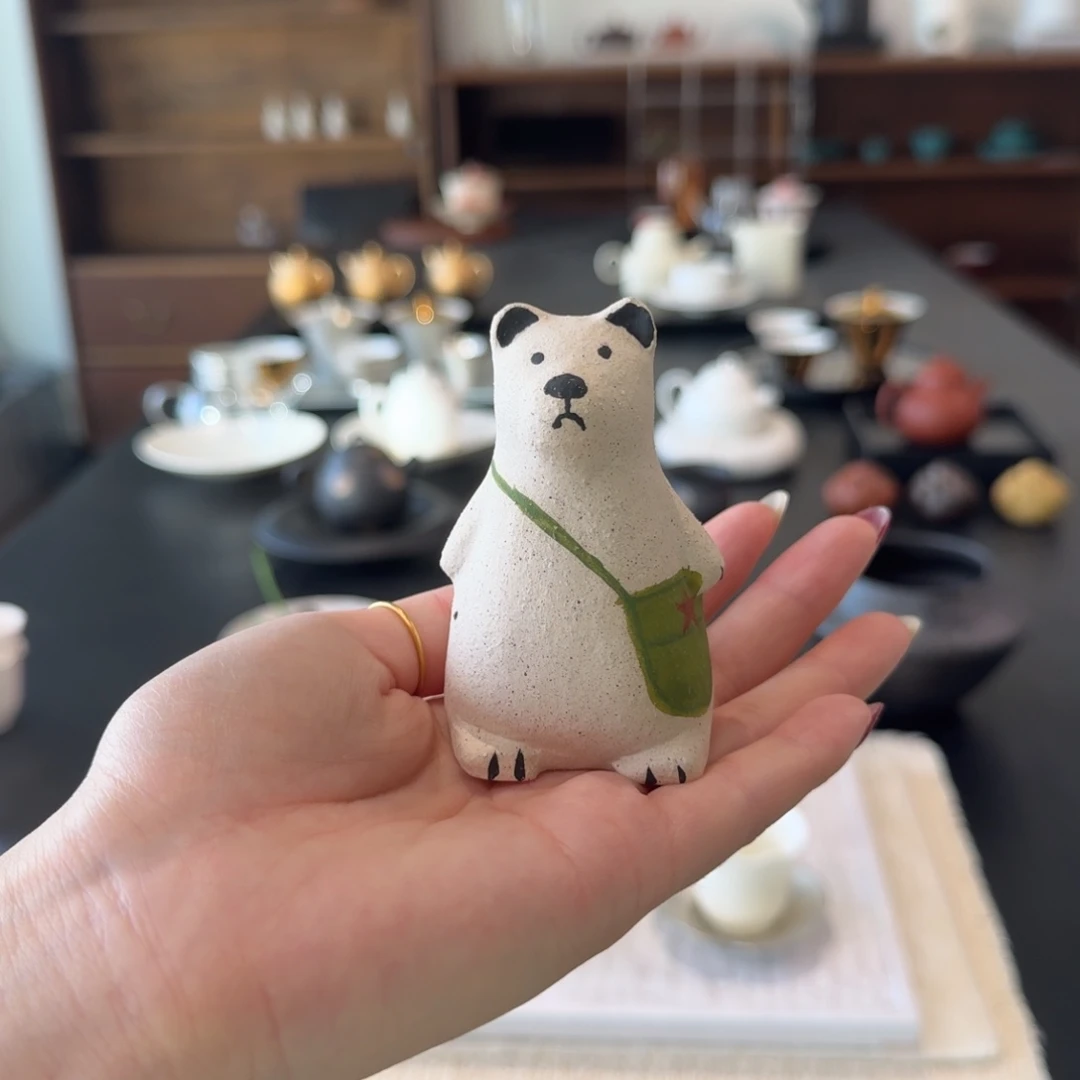 清仓福利 绿包包小熊