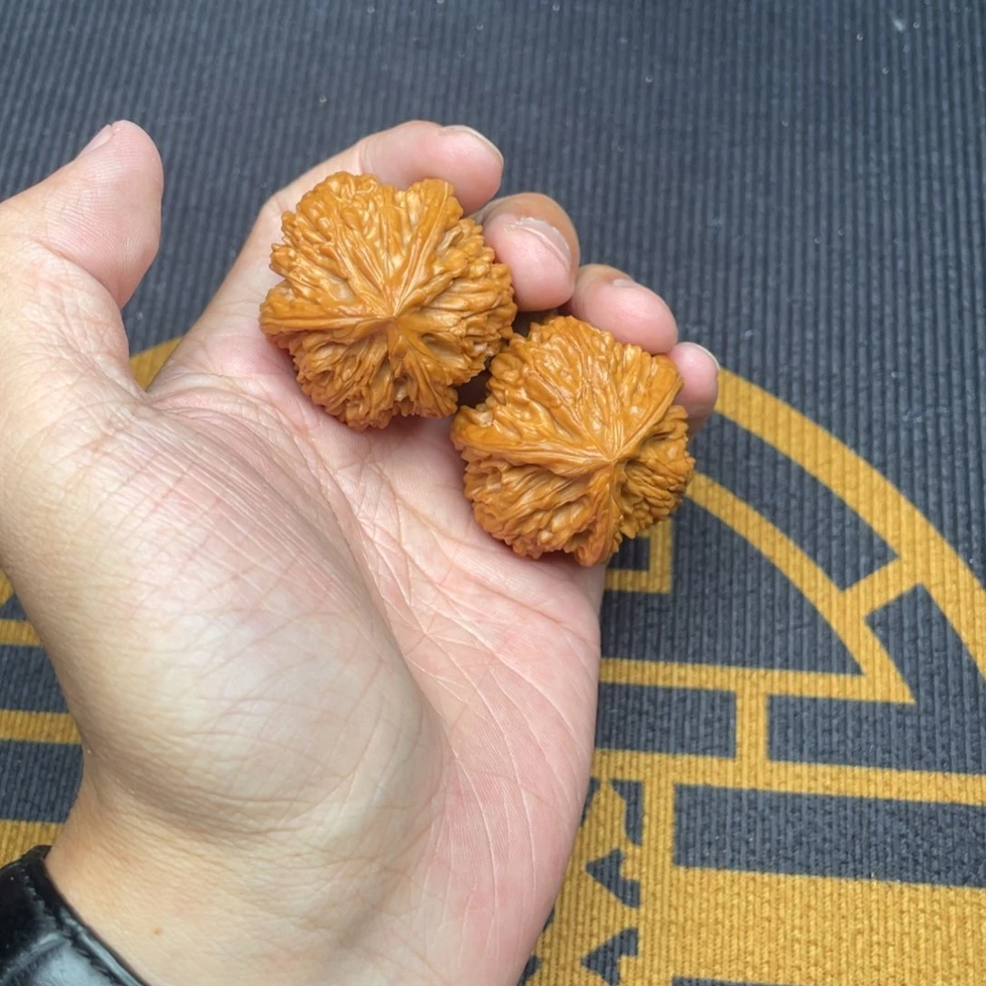 文玩核桃吊坠?****）文山