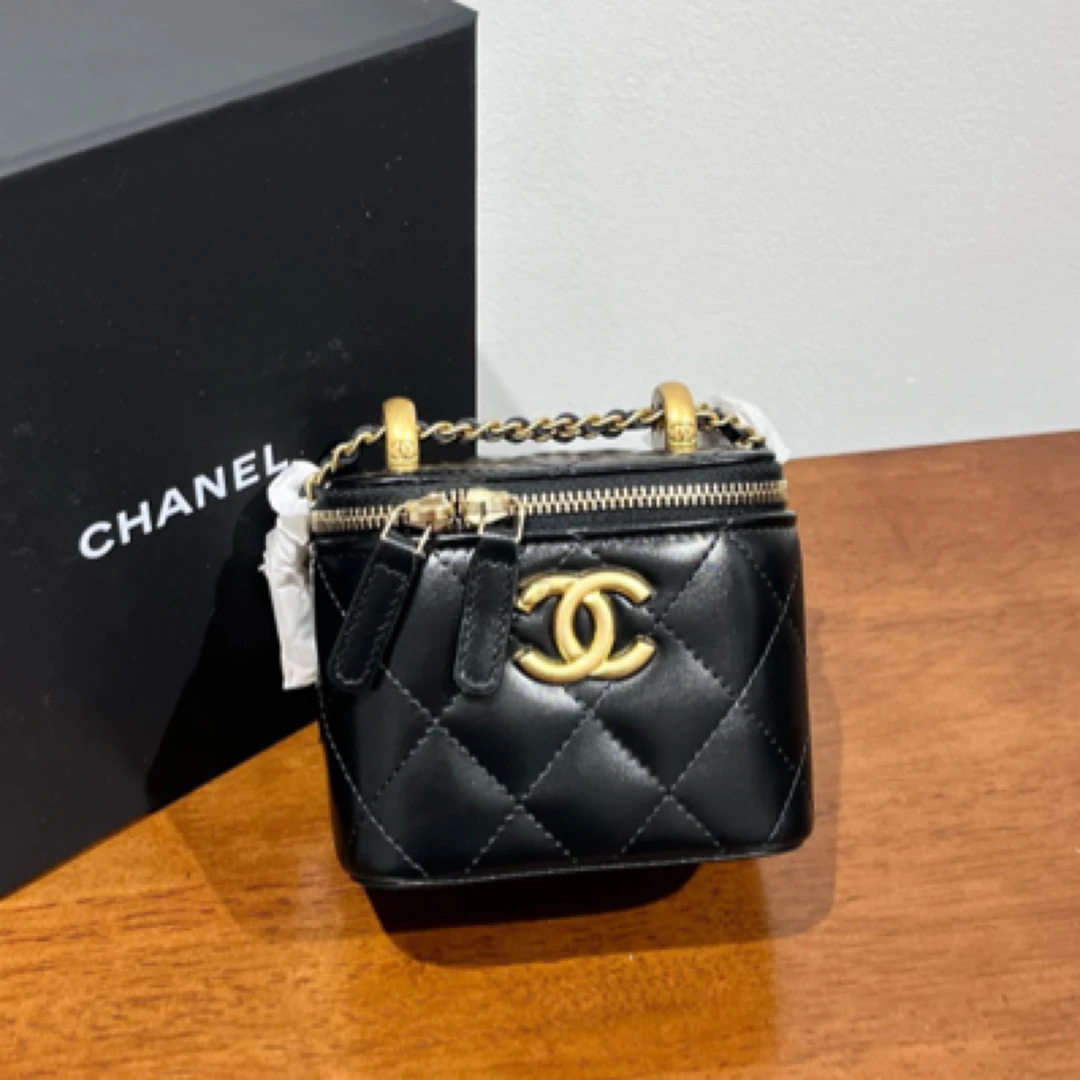 全新未使用 Chanel/香奈儿 25S黑色金扣双金珠小盒子时尚经典百搭