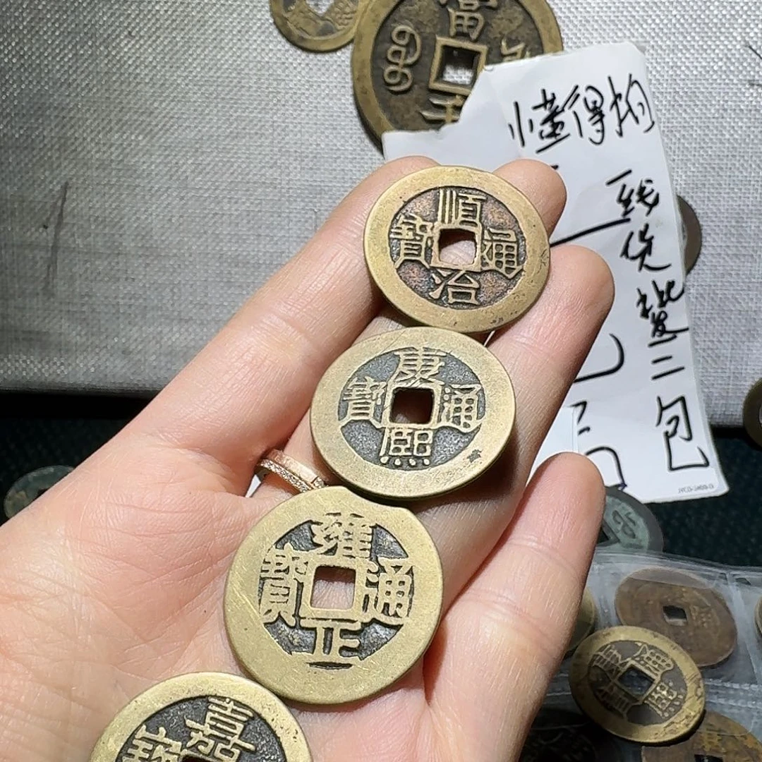 铜小张工艺品链接差一个乾隆五帝钱