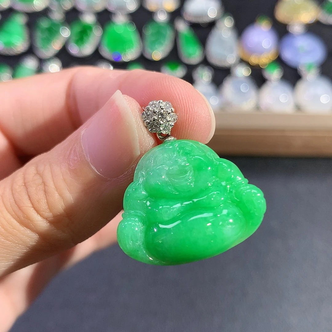 翡翠18K金镶嵌吊坠(赠链)