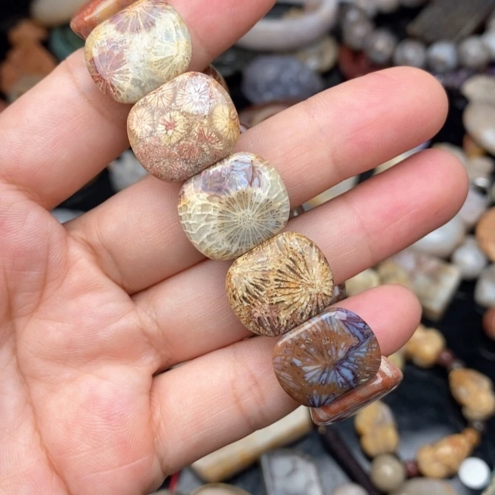 硅化珊瑚（珊瑚玉）手镯未镶嵌