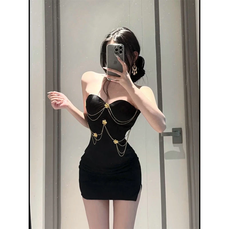 【星币王后】2025秋季新款法式复古链条设计感显瘦束腰辣妹连衣裙女