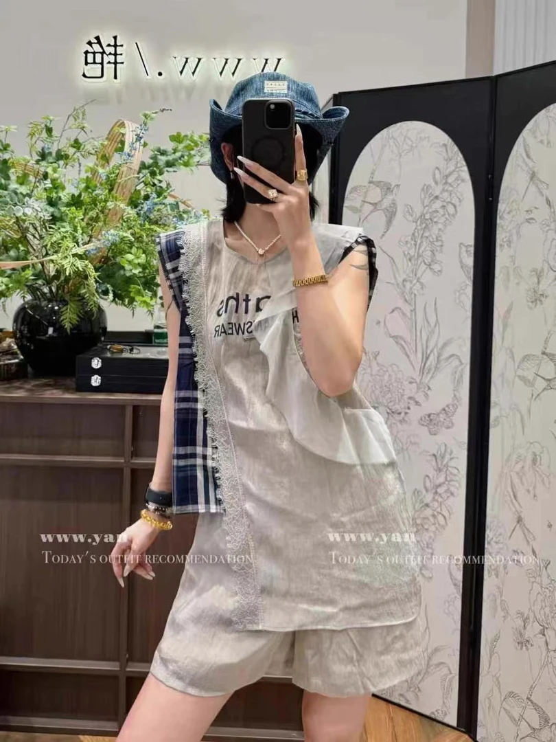 【BAI】夏新款时尚减龄小众拼接上衣短裤套装0022