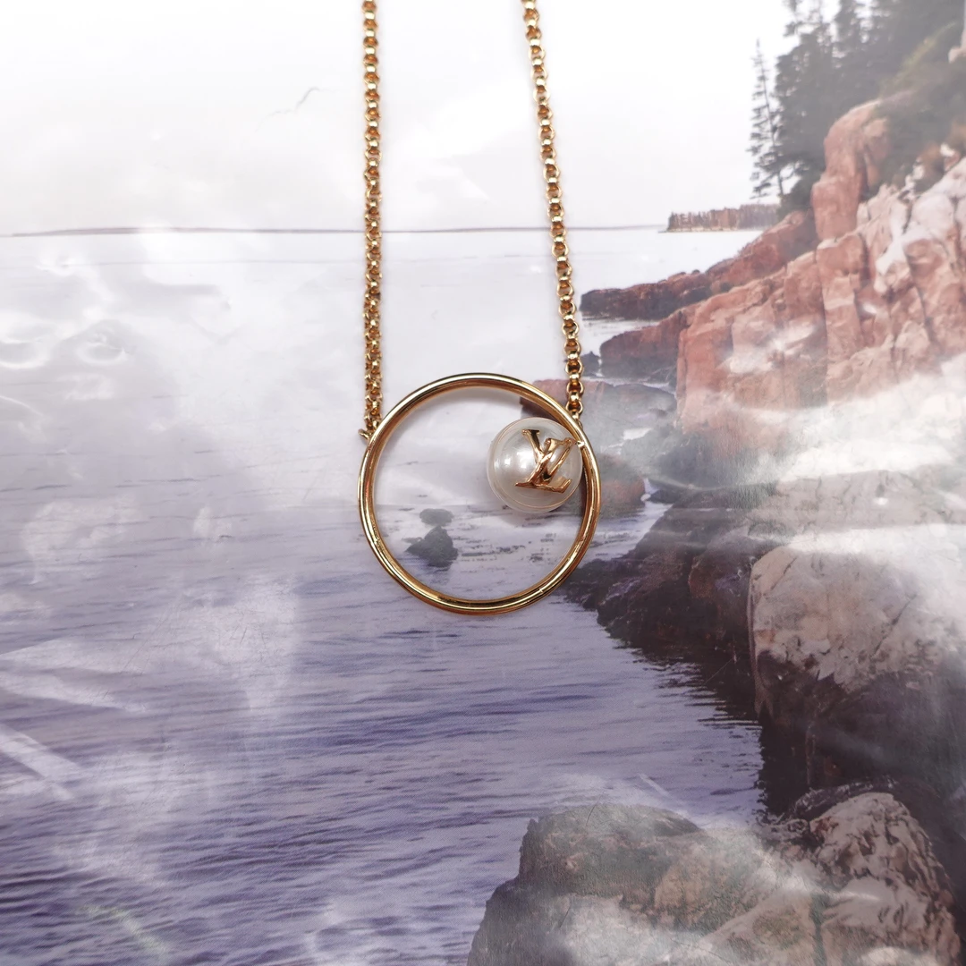 99新 LouisVuitton/路易威登 /项链 T10235279