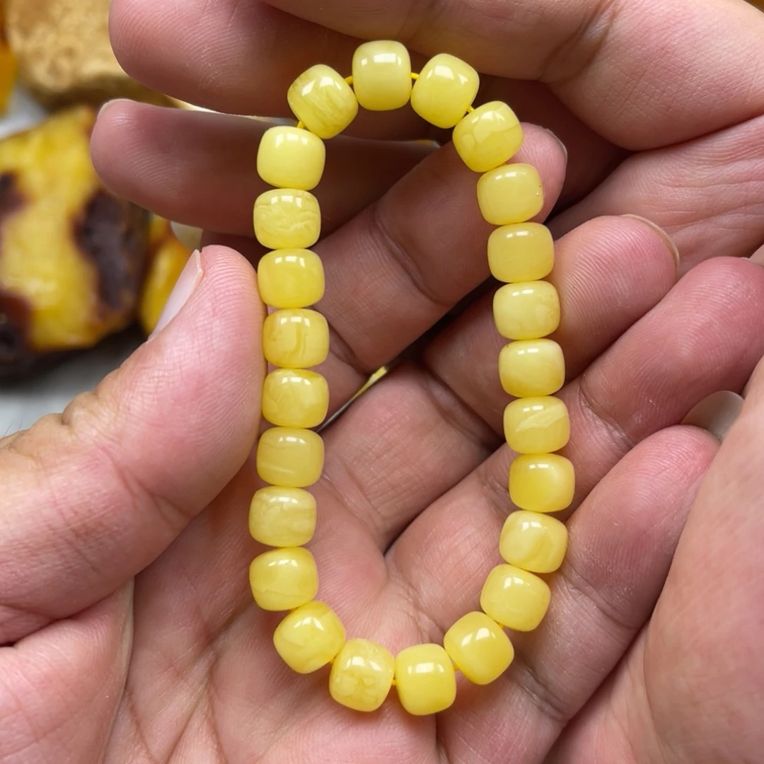 未镶嵌蜜蜡裸石老型手串
