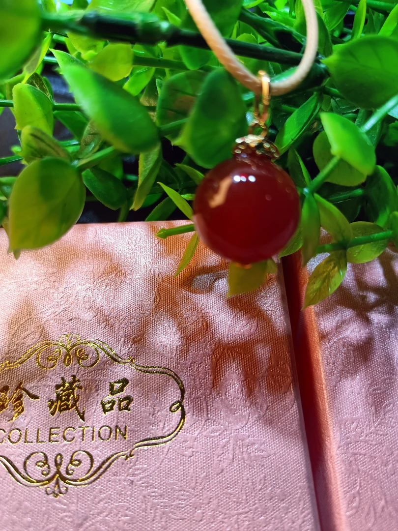 马达加斯加天然玛瑙，雪玉红景天，藏族嫁娶之宝，红红火火，鸿运当头