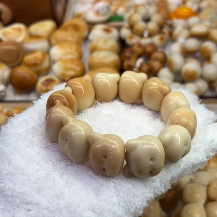 菩提根/象牙果把件18 象牙果原果雕刻溏心萌熊微瑕