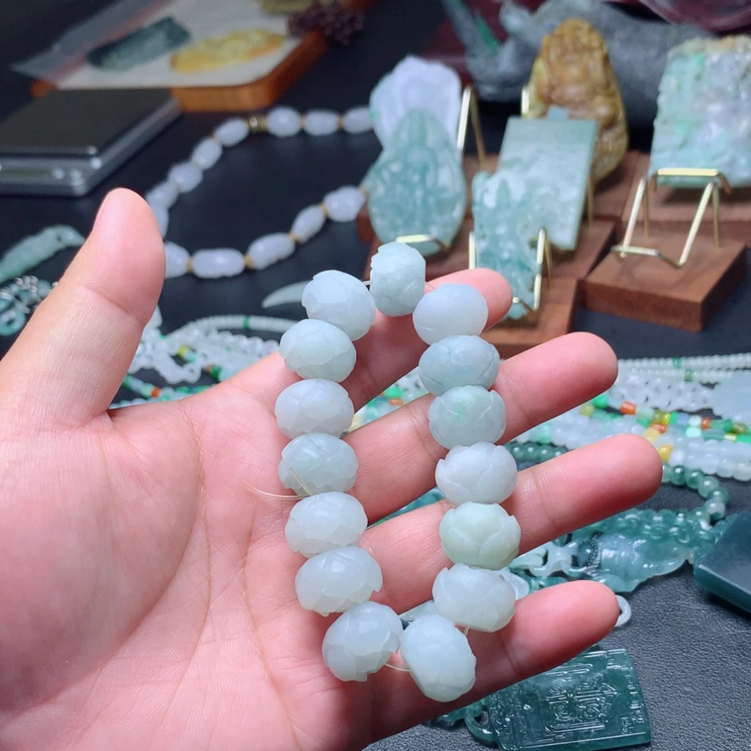 定制翡翠未镶嵌翡翠