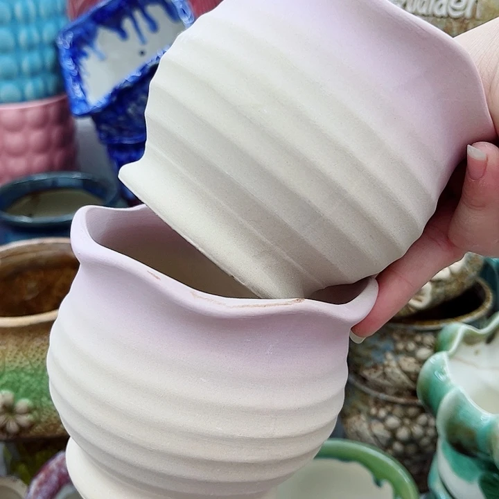 多肉绿植陶瓷花盆9.9包邮，有孔