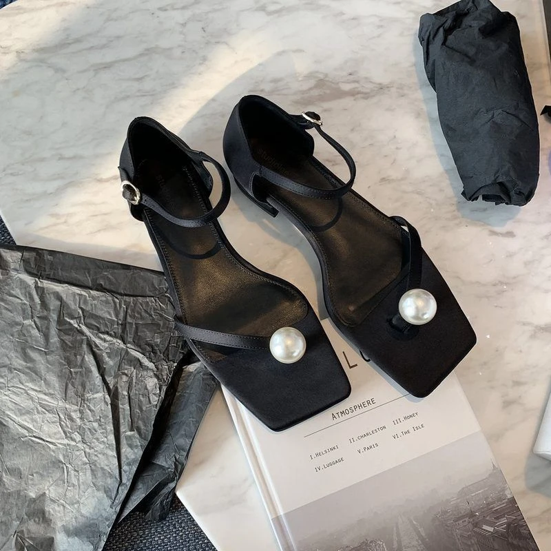 女lee扣葡萄 凉鞋珍珠夹趾带方头妈stud小凉鞋io简约包一字粗跟