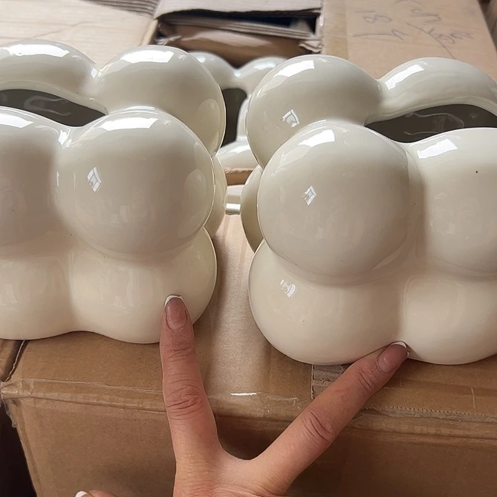 瓷片全部瑕疵商品云朵