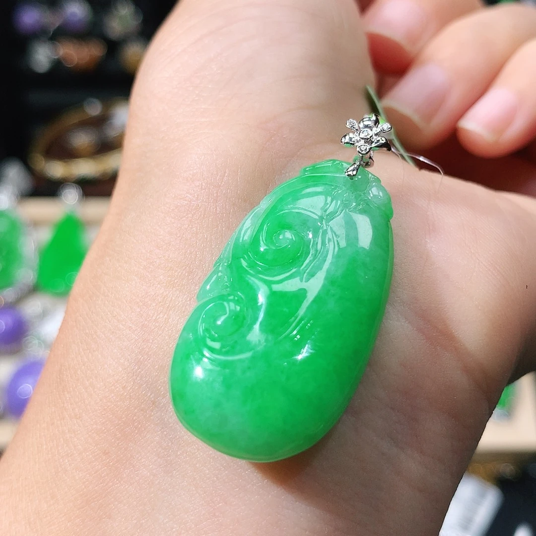 翡翠18K金镶嵌吊坠(不含链)