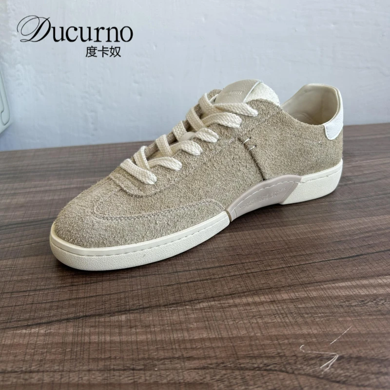 柔软舒适文艺平底基础干净头层上班痞帅休闲皮鞋男款2025新款爆款