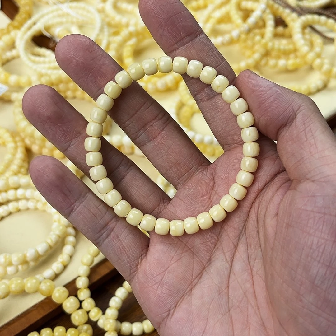 未镶嵌蜜蜡手串浓白6.5mm