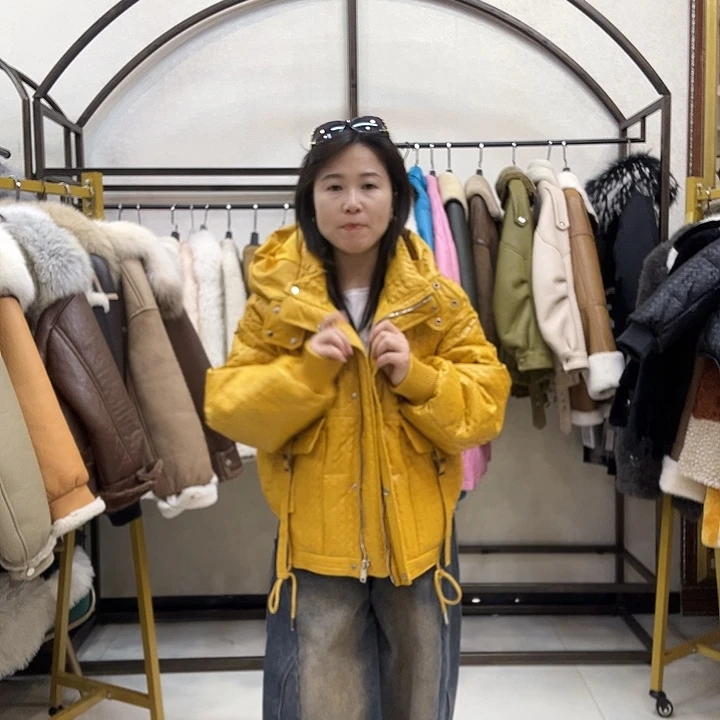 真皮皮衣绵羊皮羽绒服140斤以内备注身高体重