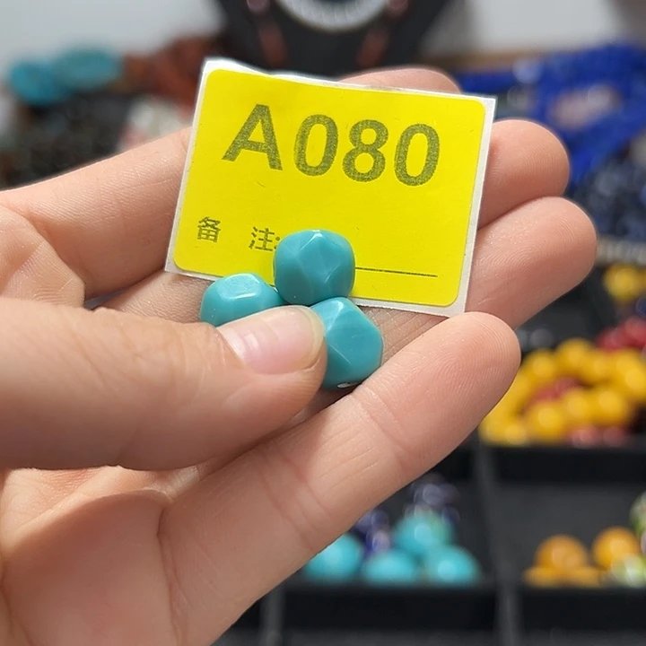 微***徐玛瑙/玉髓颈饰9K金镶嵌