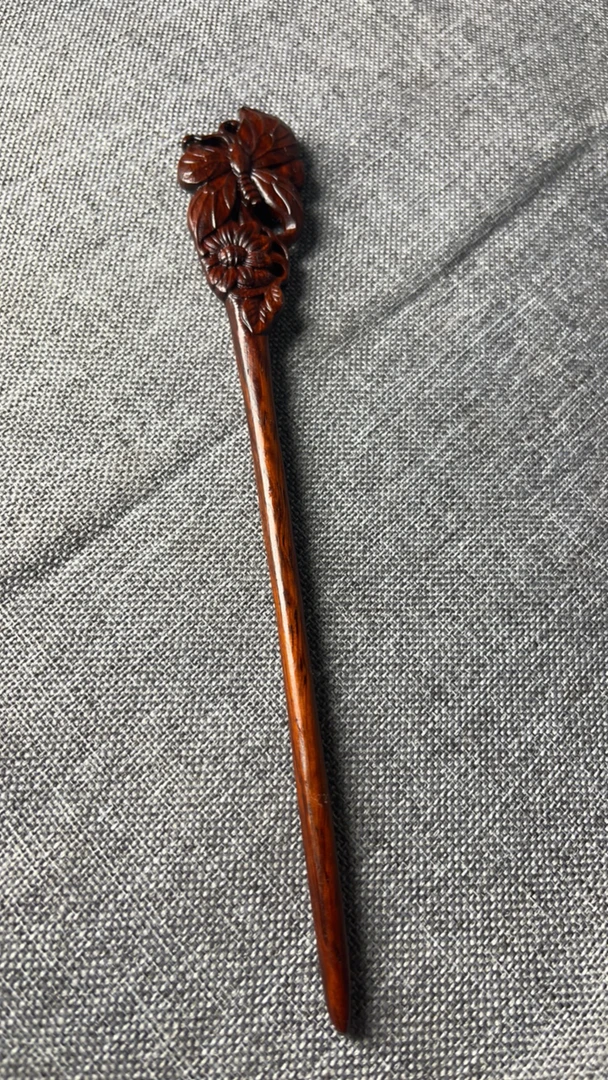 精美木质女士发簪