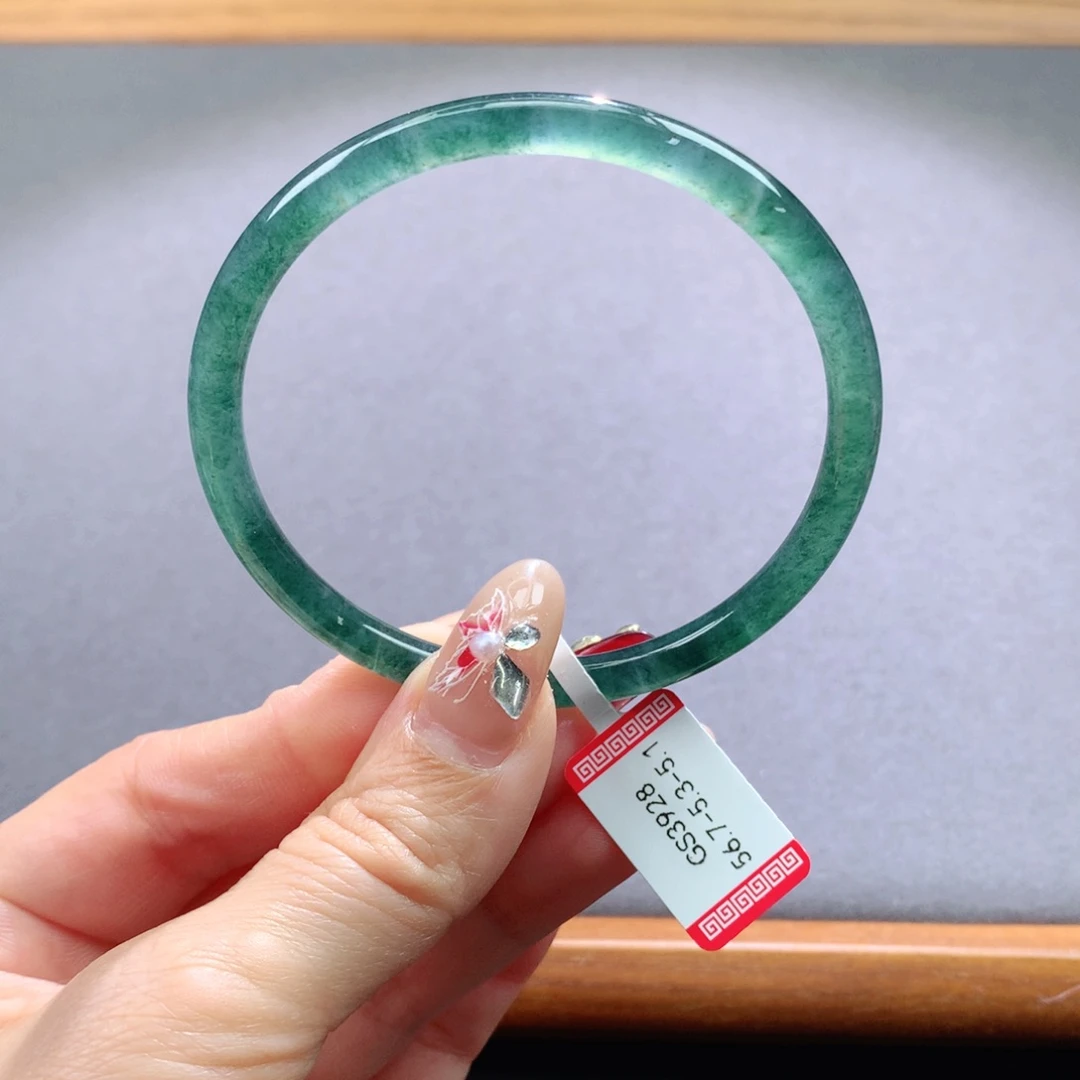 翡翠手镯未镶嵌天然翡翠手镯叮当镯