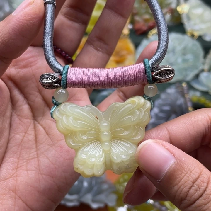 未镶嵌岫玉吊坠毛衣链锁骨链