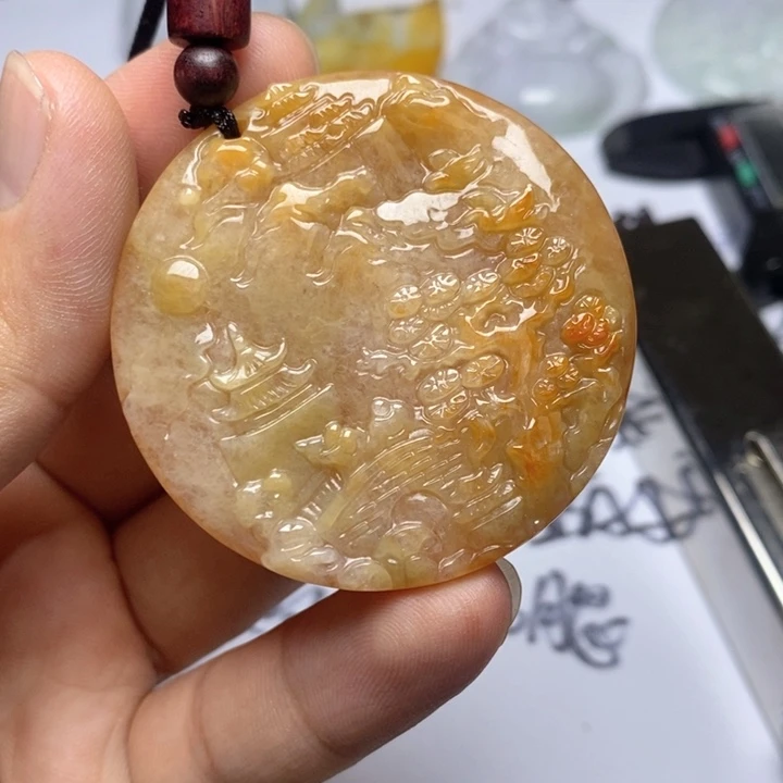 颈饰未镶嵌翡翠翡翠