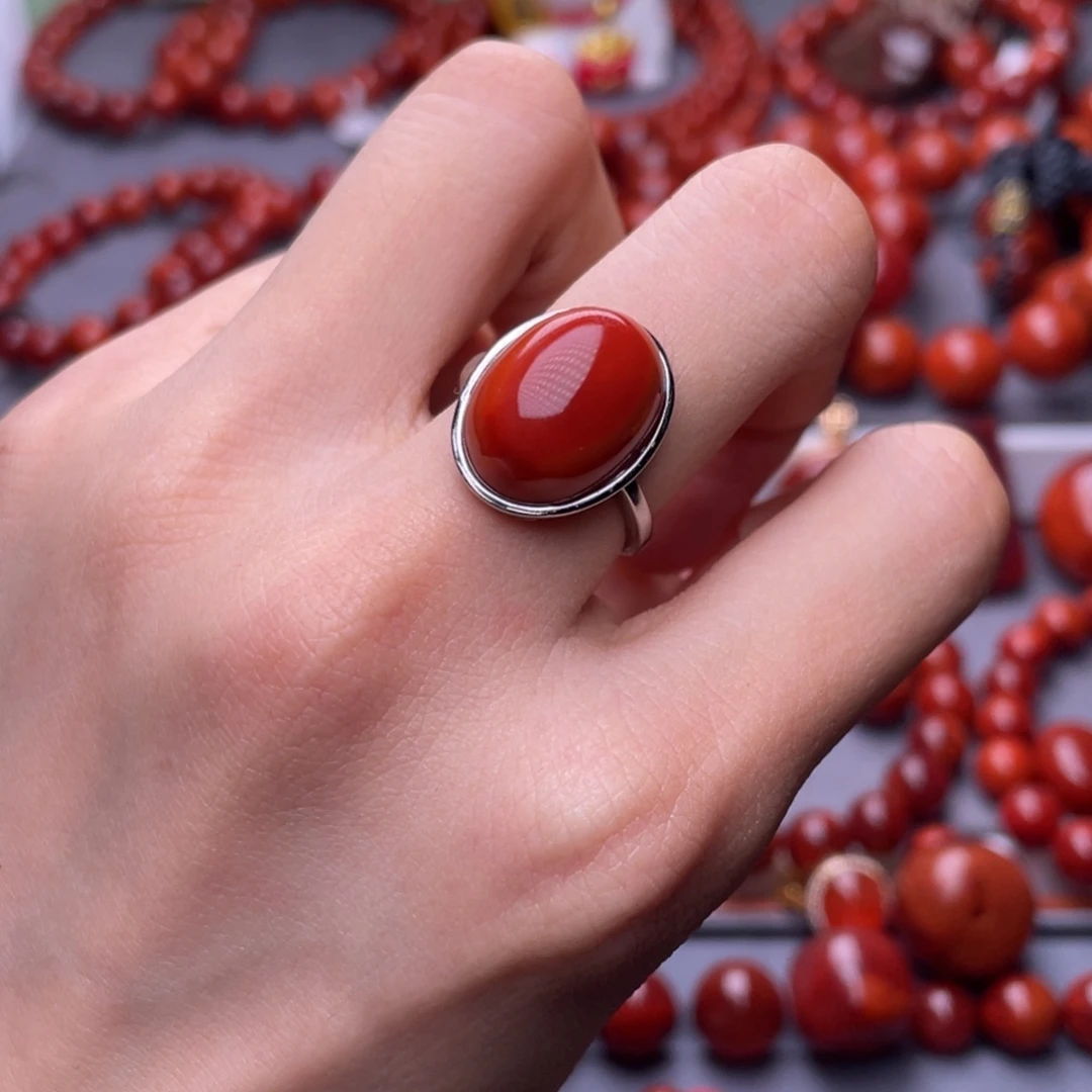 南红玛瑙未镶嵌其他天然原矿）瓦西玫锦满肉大蛋面女戒