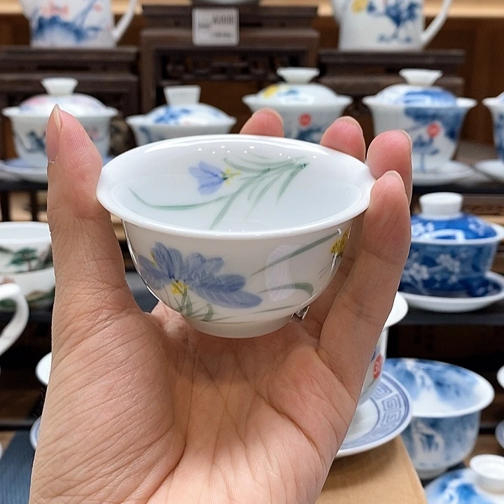 手绘蝴蝶兰压手杯85cc釉下彩微瑕福利款