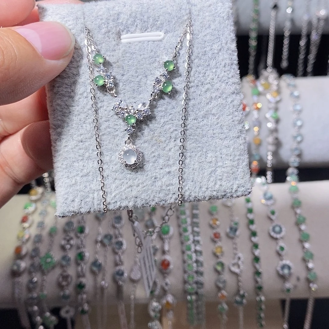 翡翠银S925镶嵌颈饰