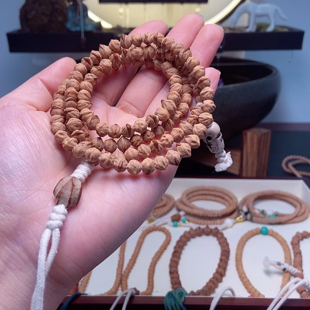 柏香籽/百香籽吊坠186.6