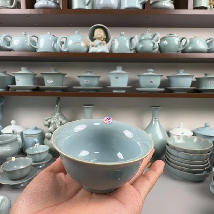 瓷片汝瓷压手杯支钉烧天青釉