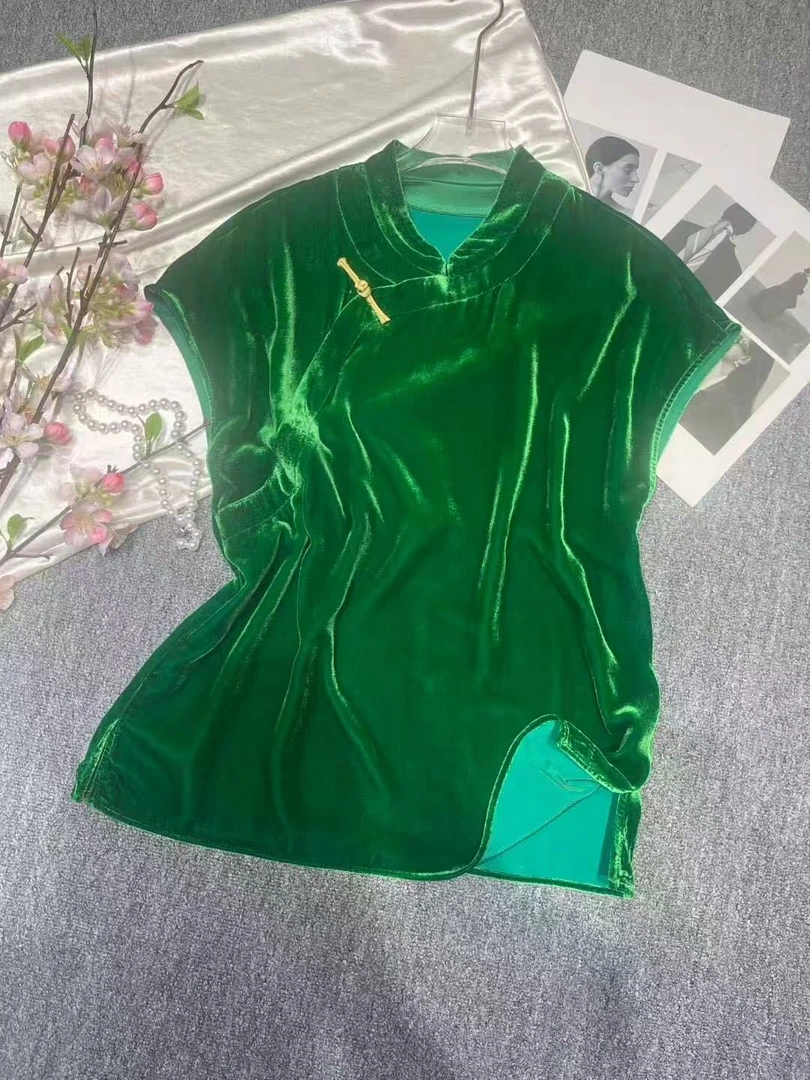 谢美丽-精选韵味丝绒双色静面上衣新中式