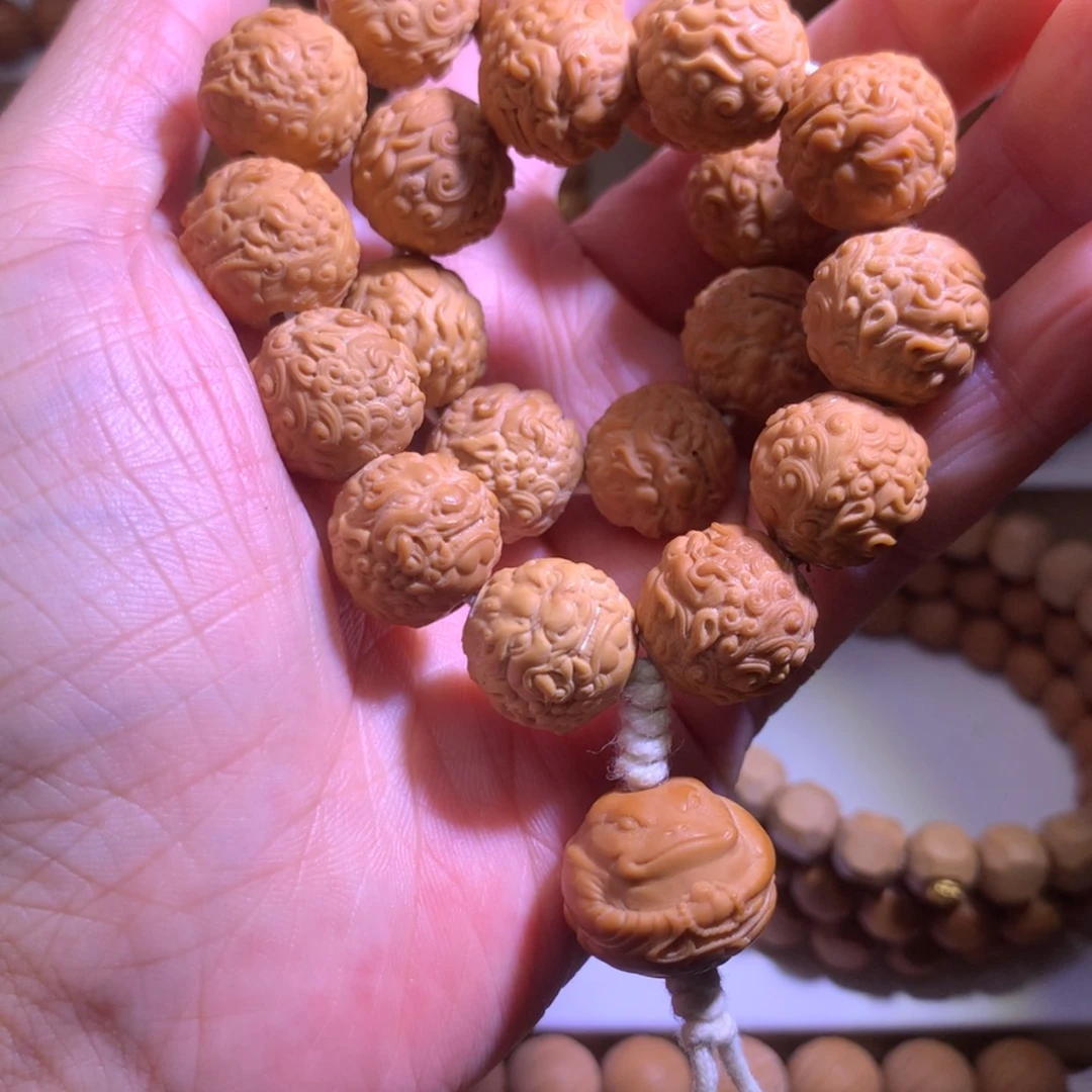 【闪购商品】猴头核桃吊坠唐狮手持