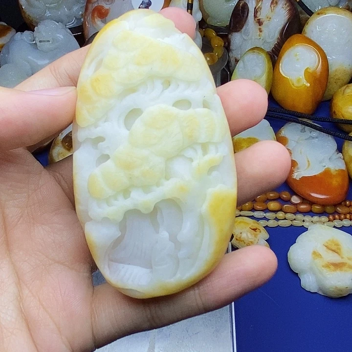 和田玉未镶嵌颈饰